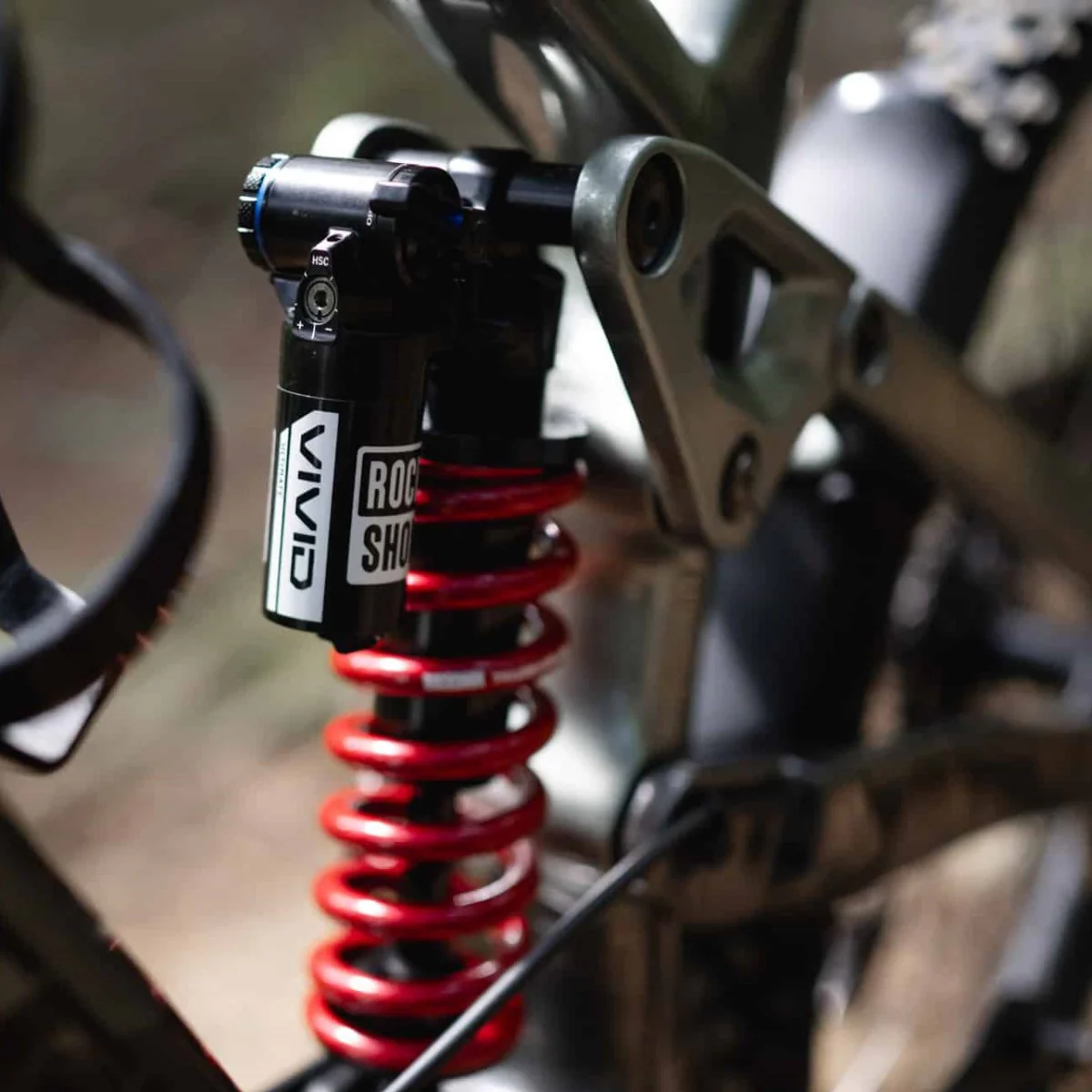 Amortisseur ROCKSHOX VIVID ULTIMATE RC2T HBO Standard pour Transition Relay/Patrol (2022+) - Image 4