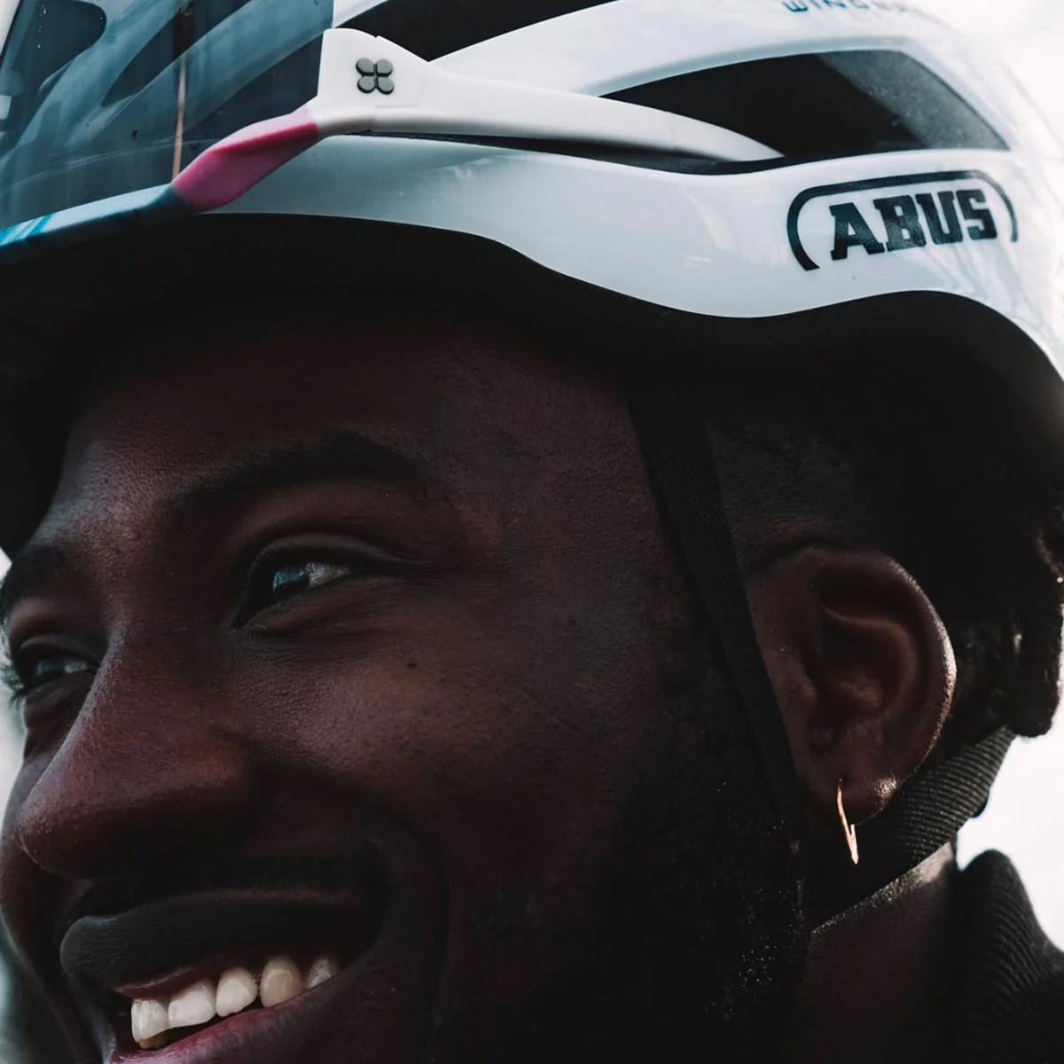 Casque Route ABUS WINGBACK Blanc - Image 8