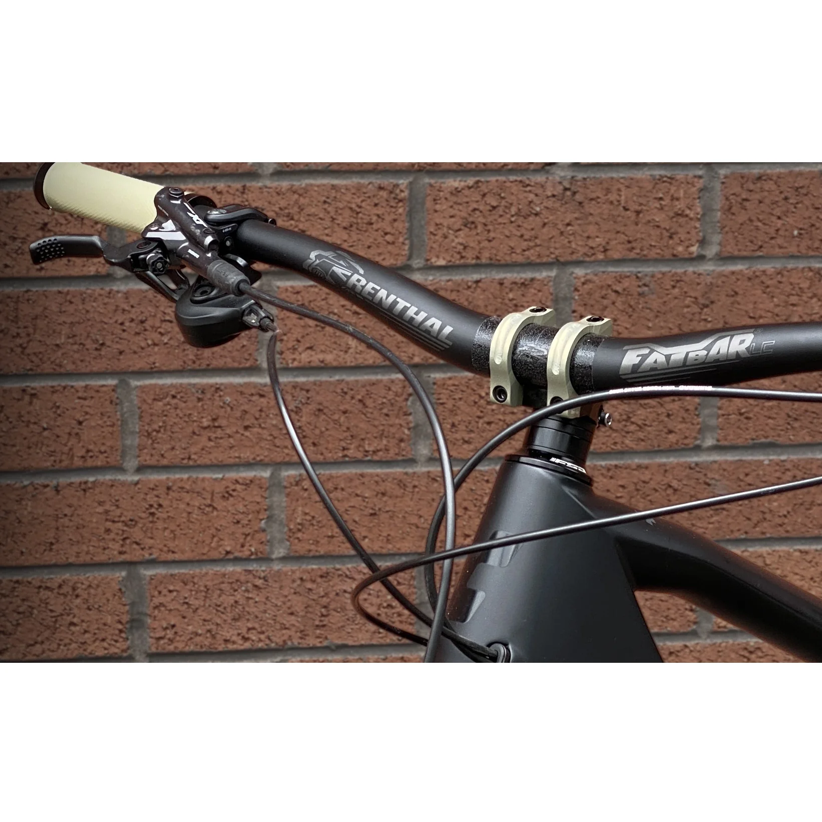 Cintre RENTHAL V3 FATBAR LITE Carbone Rise 20mm 760mm - Image 3