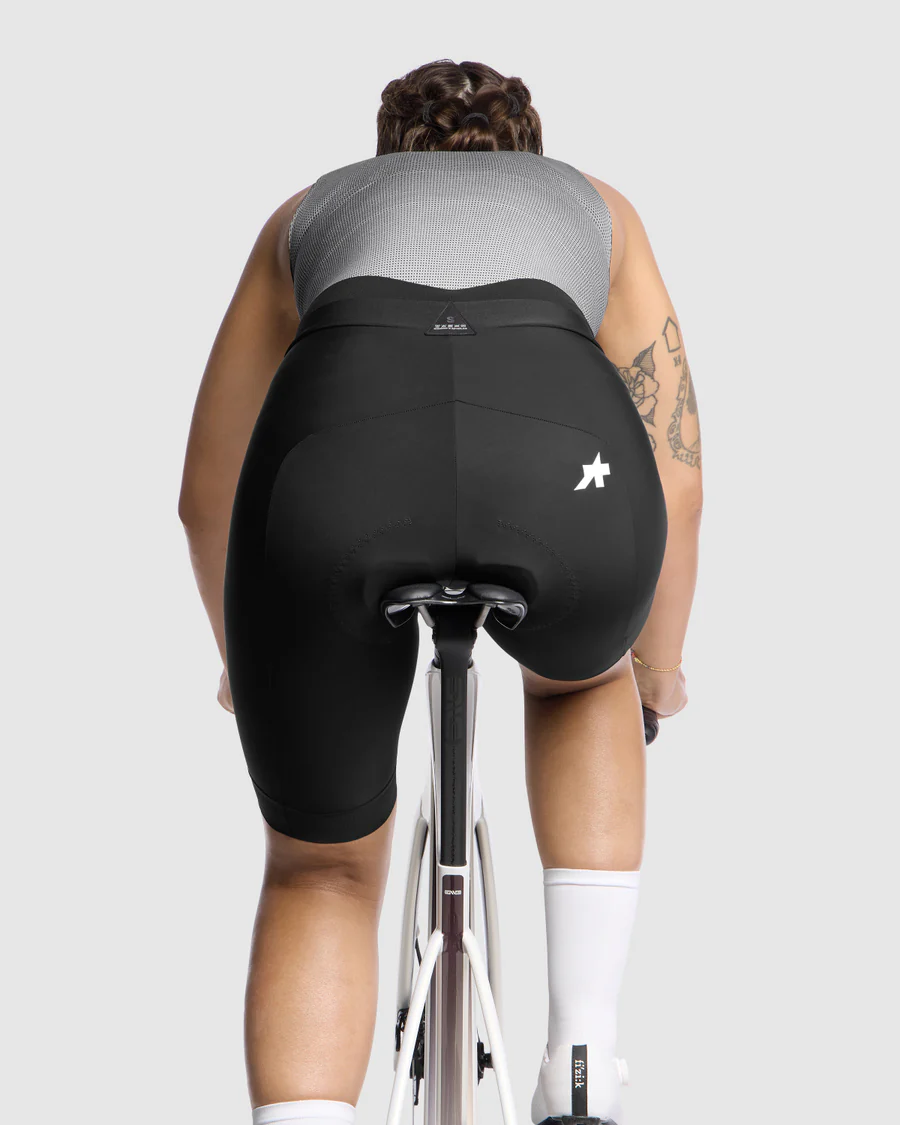 Cuissard Court ASSOS UMA GT HALF S11 LONG Femme Noir - Image 5