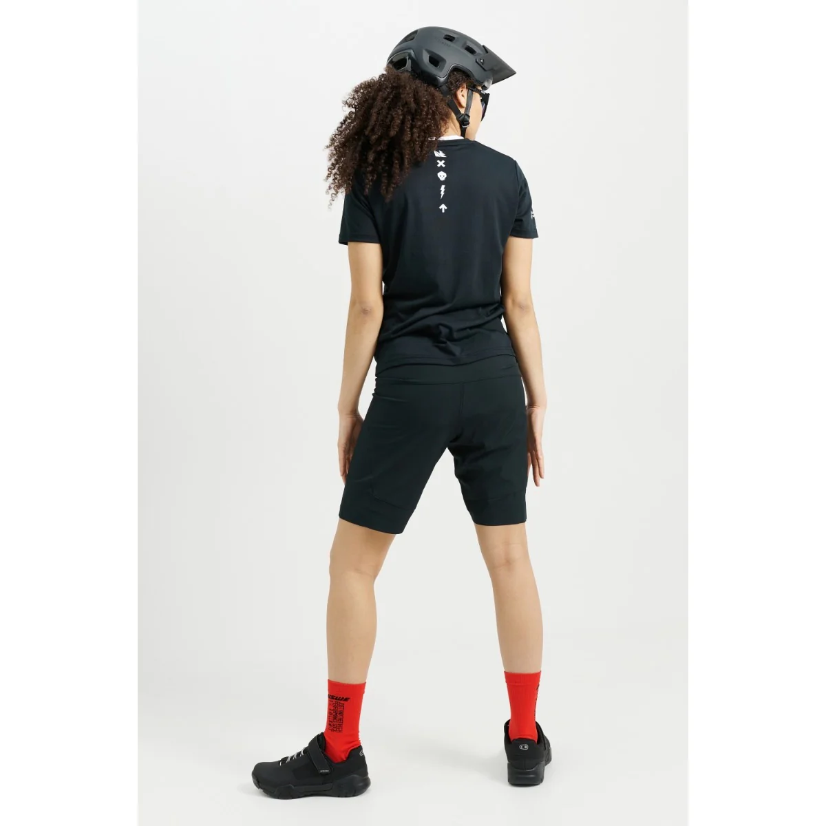 Short USWE HYBRID MTB Femme Noir - Image 7