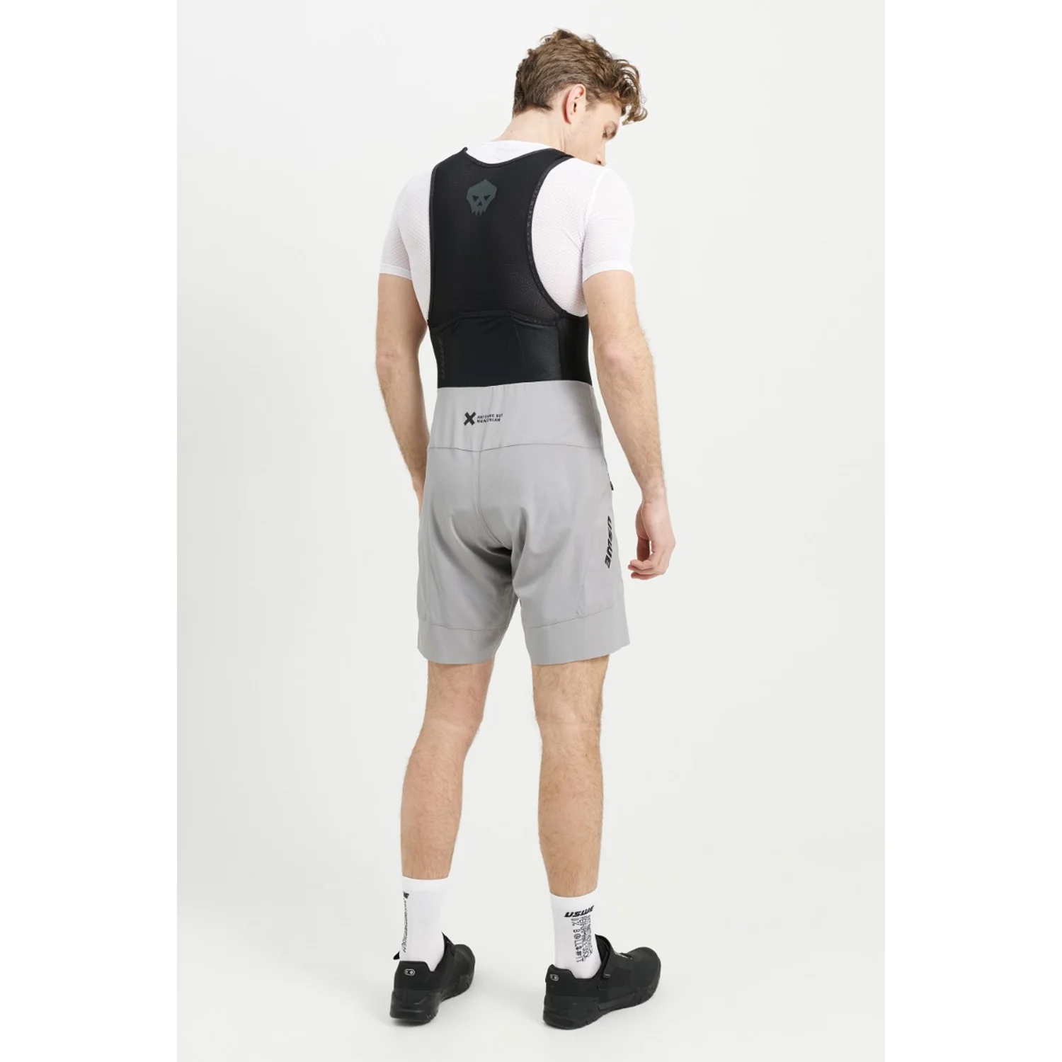 Short USWE HYBRID MTB Gris - Image 9