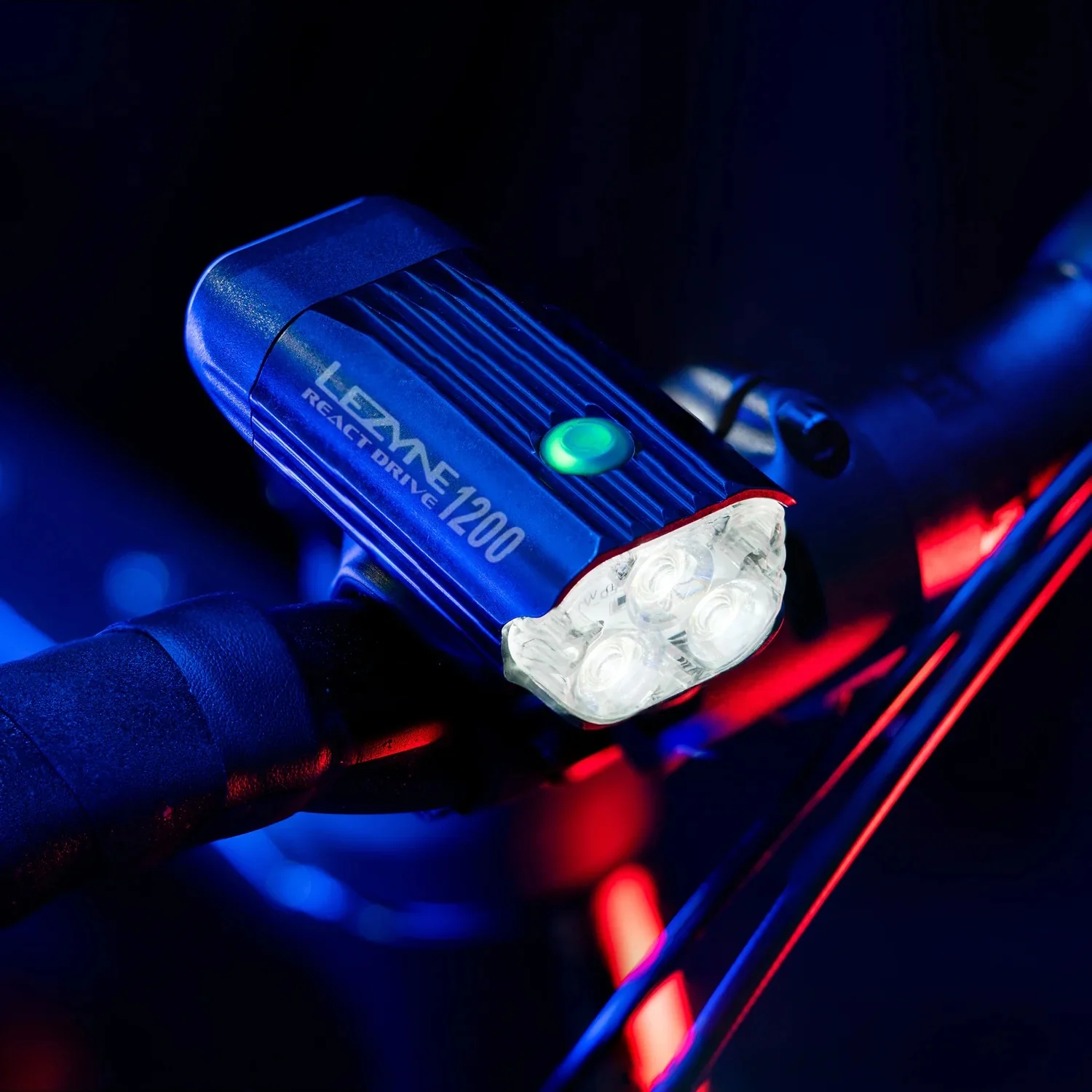 Éclairage Avant LEZYNE REACT DRIVE - Image 5