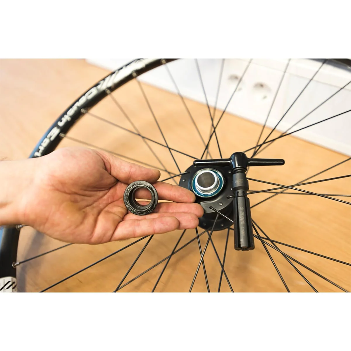 Extracteur Coupelle des Moyeux UNIOR HUB GENIE 1758/4 - Image 7