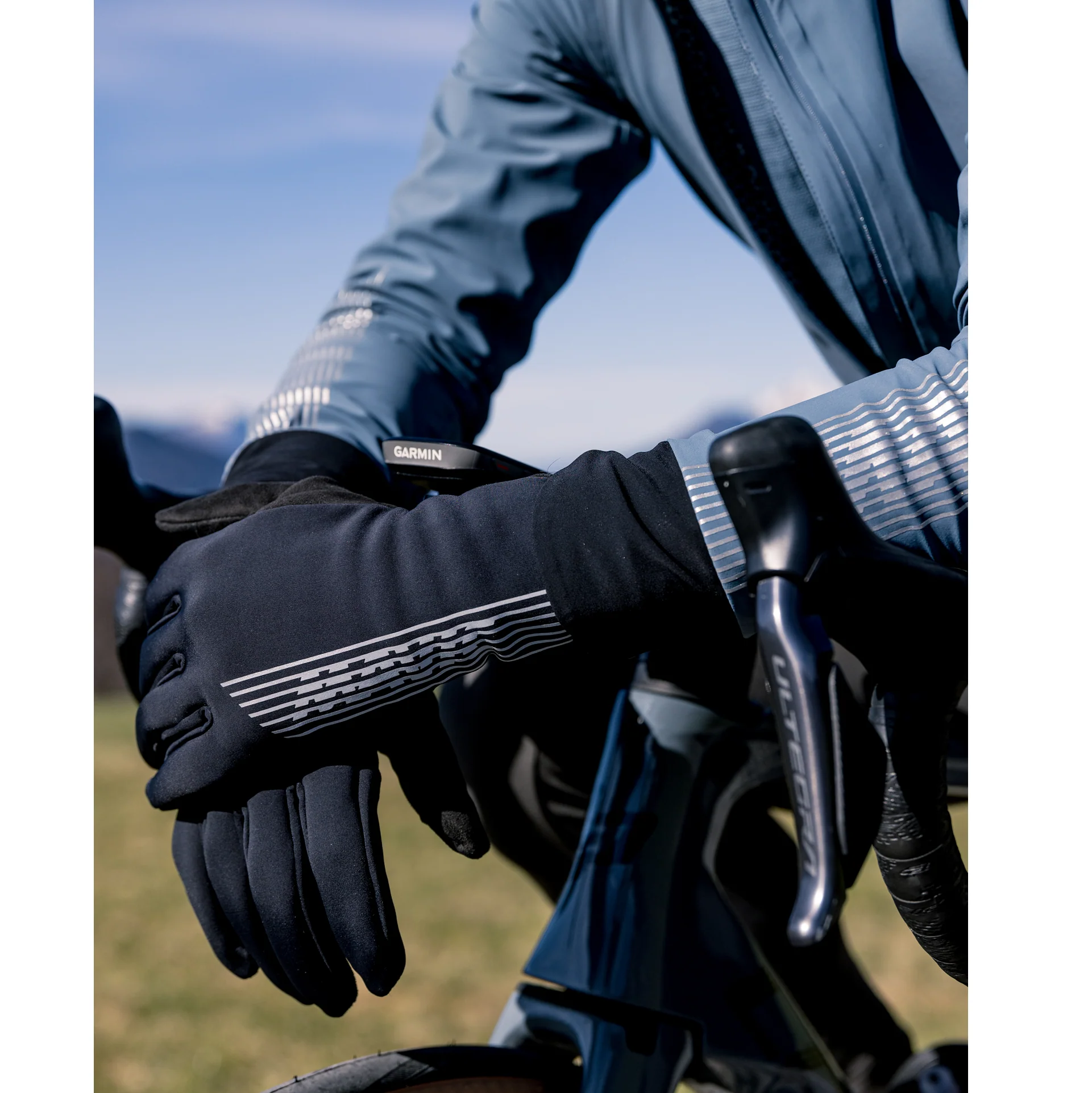 Gants MAVIC ESSENTAL WIND Noir/Argent - Image 3