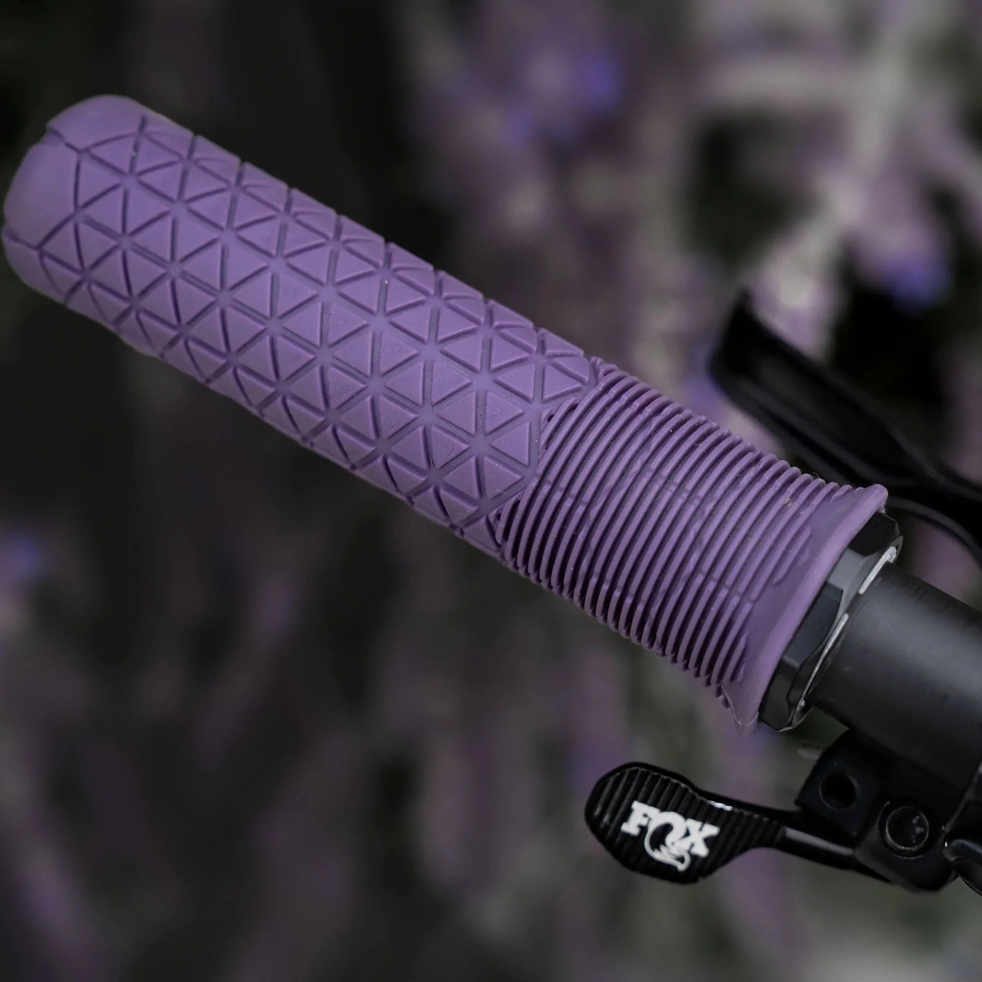 Grips ENVE FRACTAL Lock-On Trail Violet - Image 2