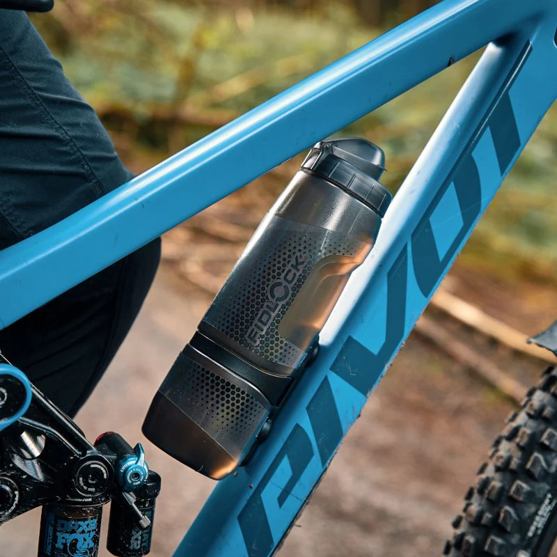 Kit Bidon et Porte-Bidon FIDLOCK TWIST BIKE BASE 800 ml Fumé - Image 2