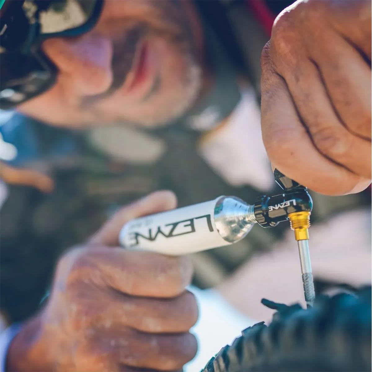 Kit de Réparation Tubeless Percuteur CO2 LEZYNE BLASTER + 5 Mèches - Image 7
