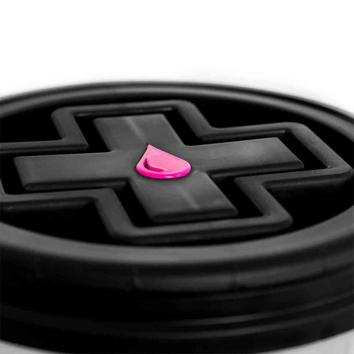 Kit d'Entretien MUC-OFF BUCKET KIT - Image 3