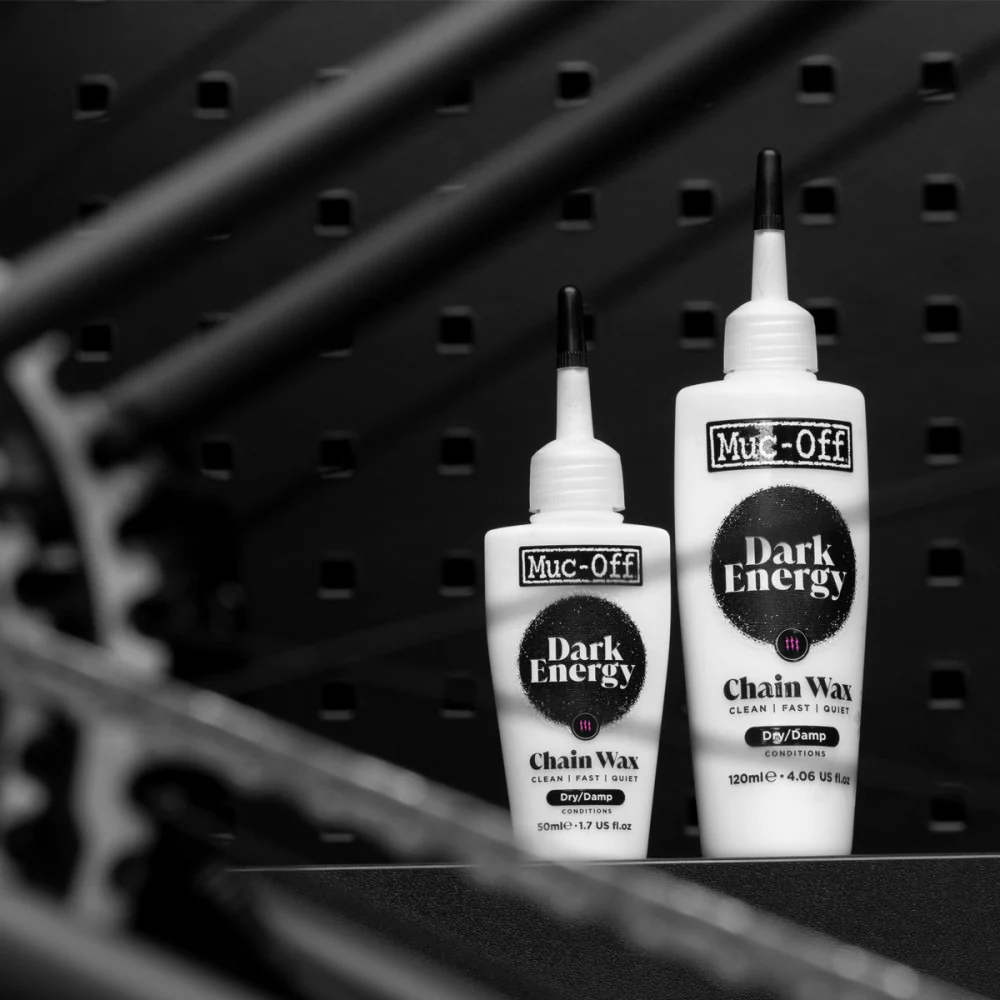 Lubrifiant pour Chaînes MUC-OFF DARK MATTER CHAIN WAX (120 ml) - Image 2