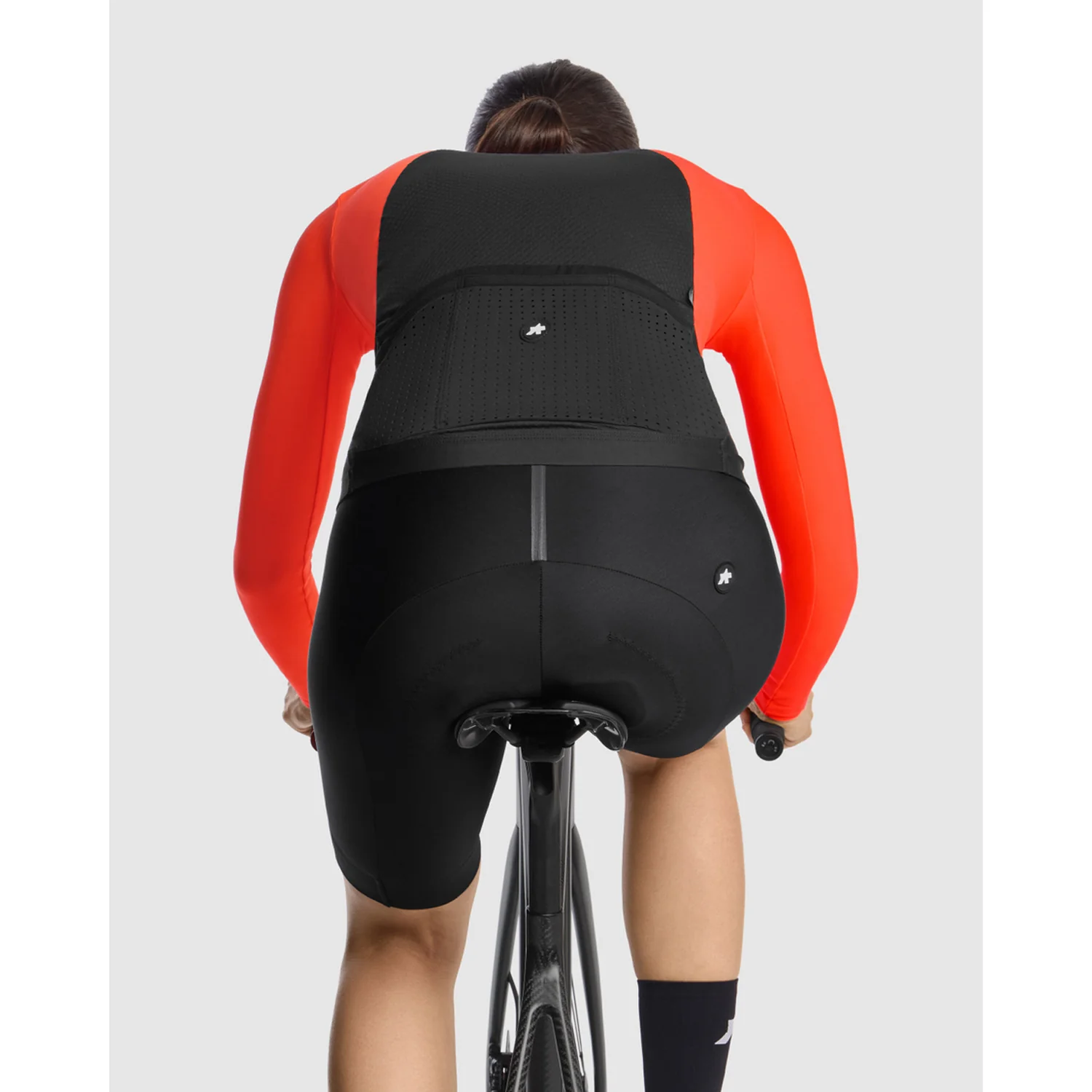 Maillot ASSOS DYORA R SPRING FALL S11 Manches Longues Femme LollyRed - Image 4