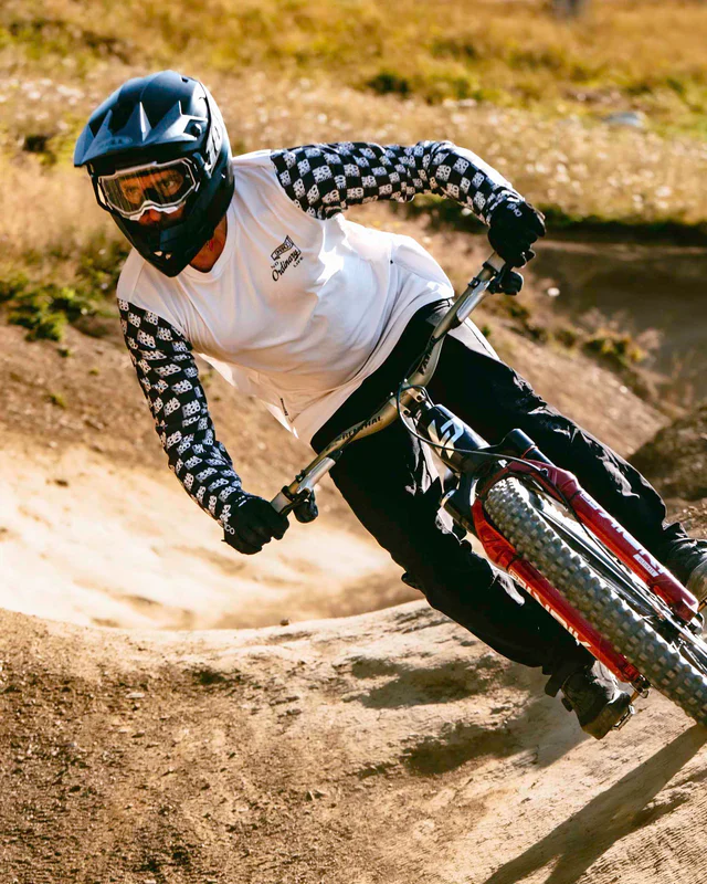 Maillot DHARCO GRAVITY OFFSET Manches Longues Blanc/Noir - Image 6