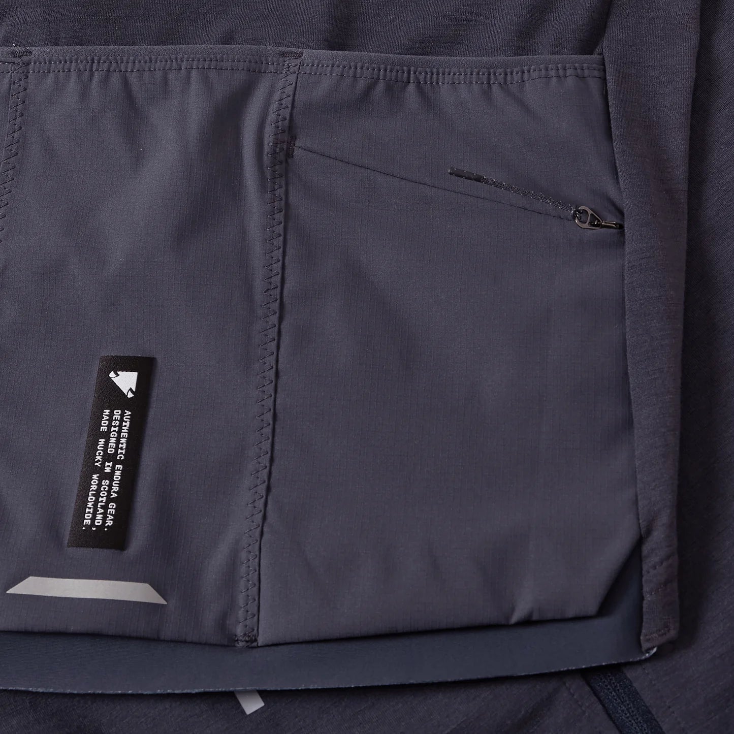 Maillot ENDURA ALLTRACK RIDE Manches Courtes Carbon Gris - Image 10