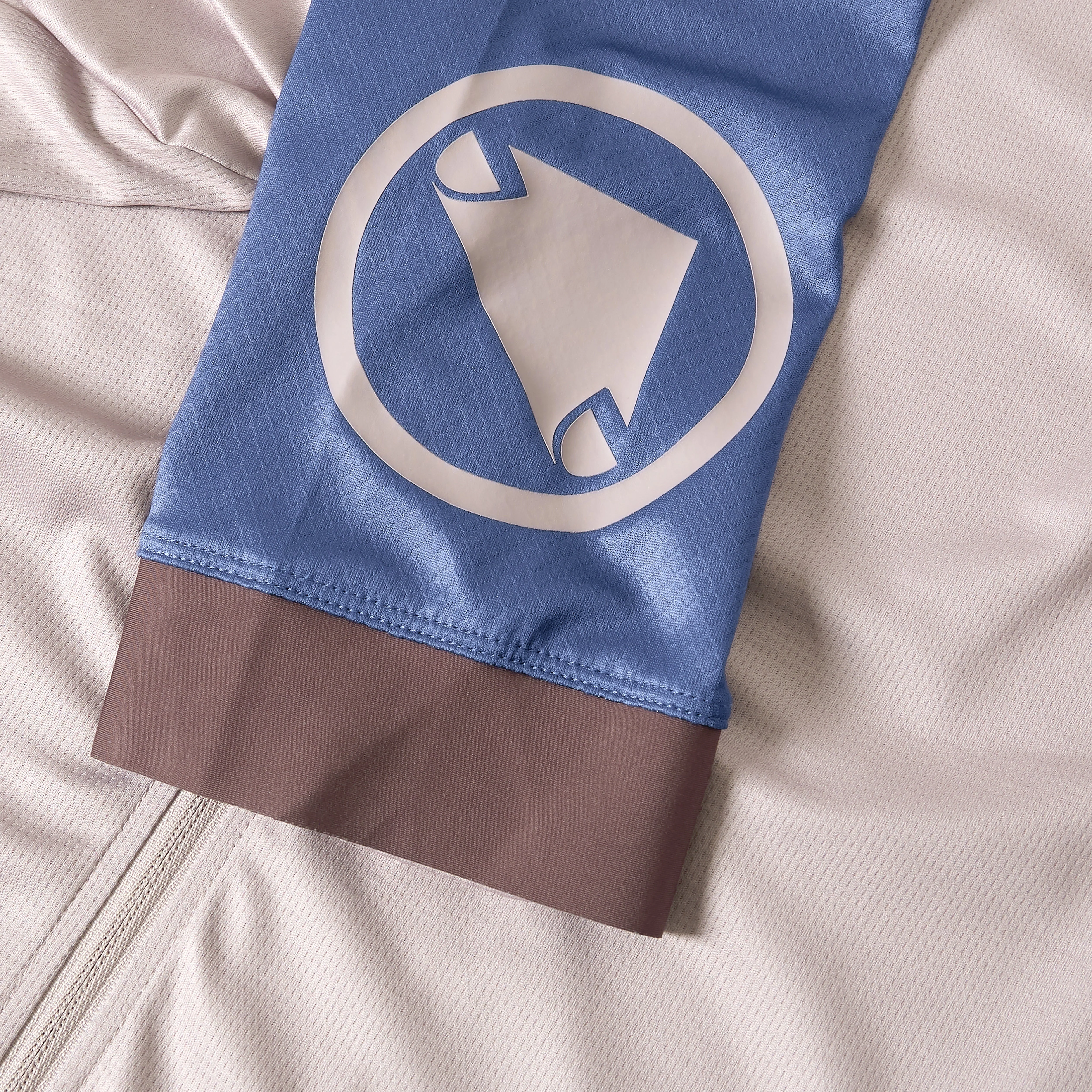 Maillot ENDURA FS260 Manches Courtes Titanium - Image 5
