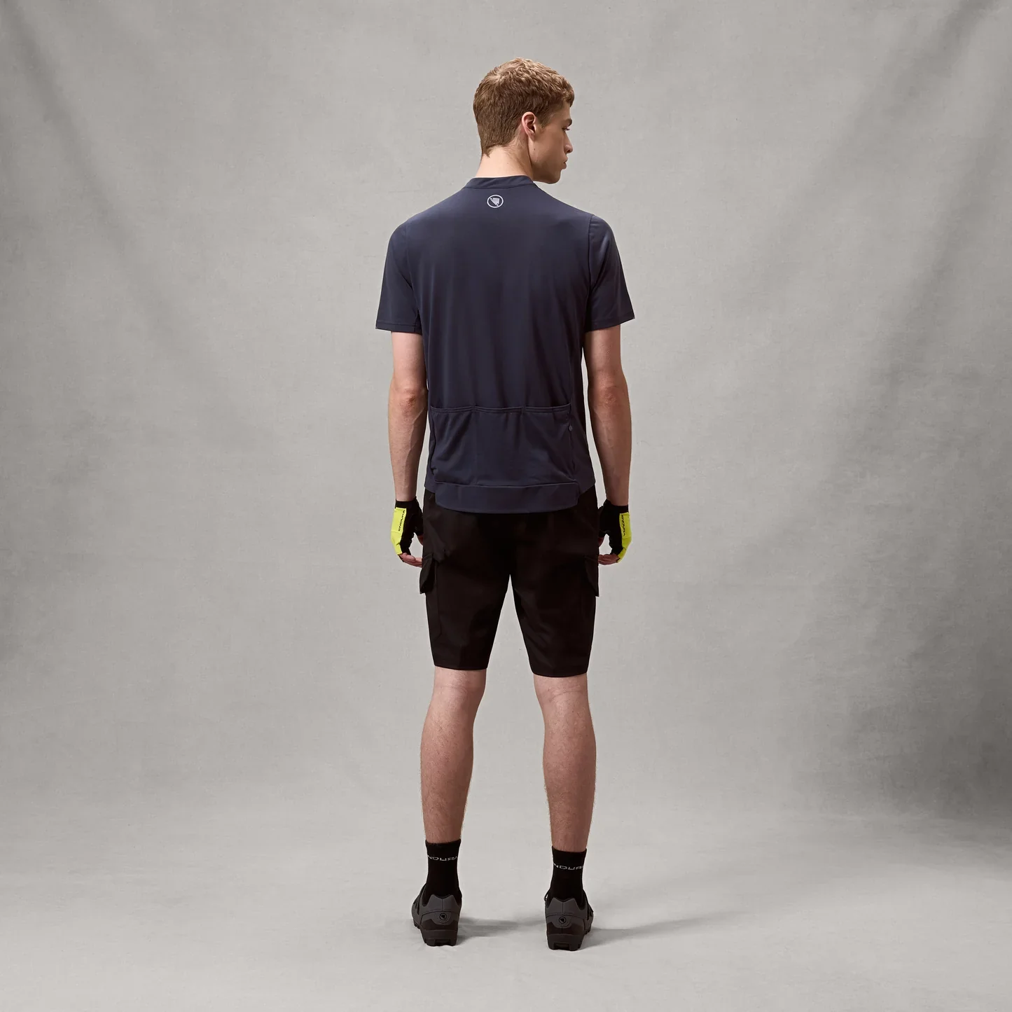 Maillot ENDURA LOOP ZIPPED Manches Courtes Carbon Gris - Image 4