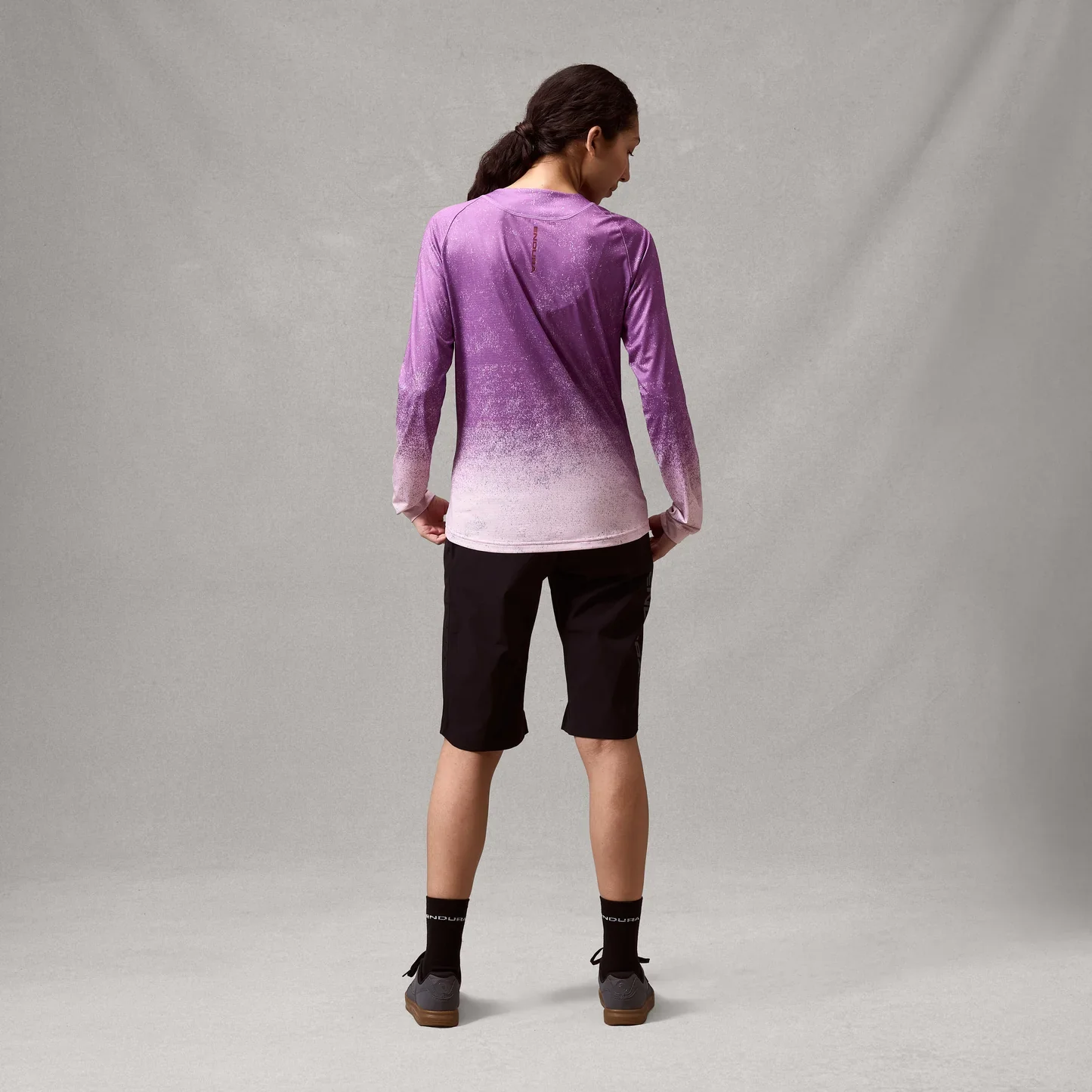 Maillot ENDURA SINGLETRACK PRINT Manches Longues Femme Violet - Image 4