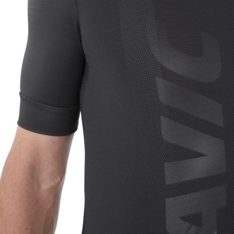 Maillot MAVIC AKSIUM Manches Courtes Noir - Image 6