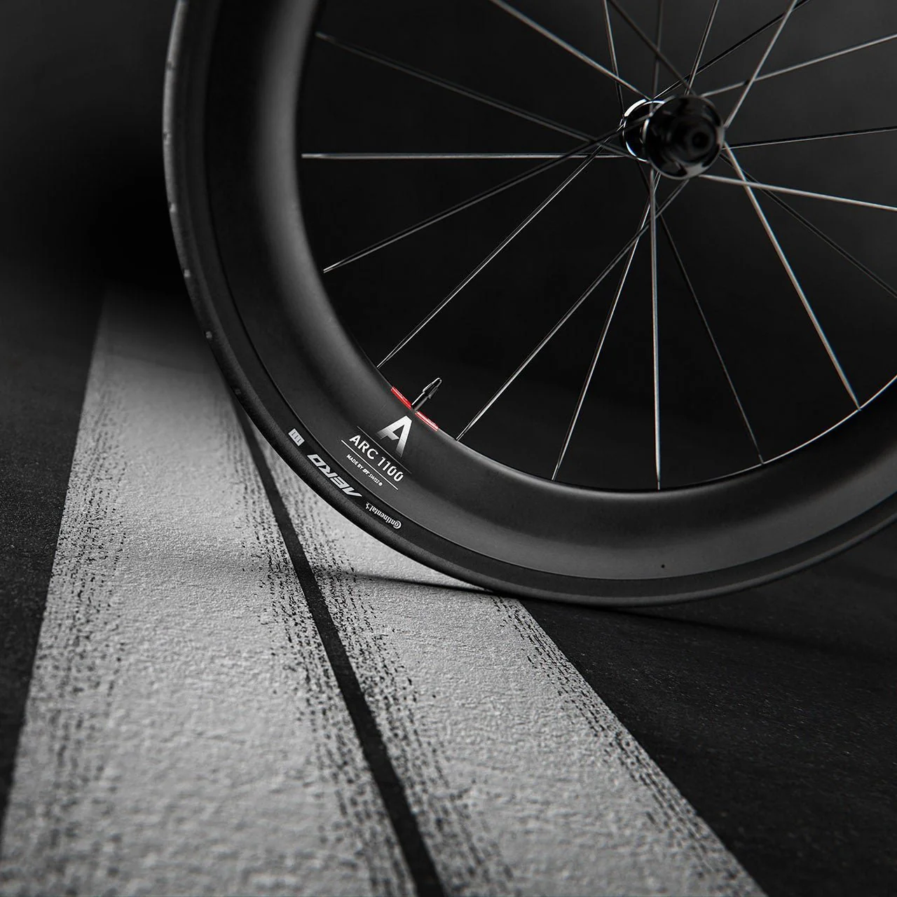 Paire de Roues DT SWISS ARC 1100 DICUT WTS 55 Tubeless Ready (Center Lock) - Image 7