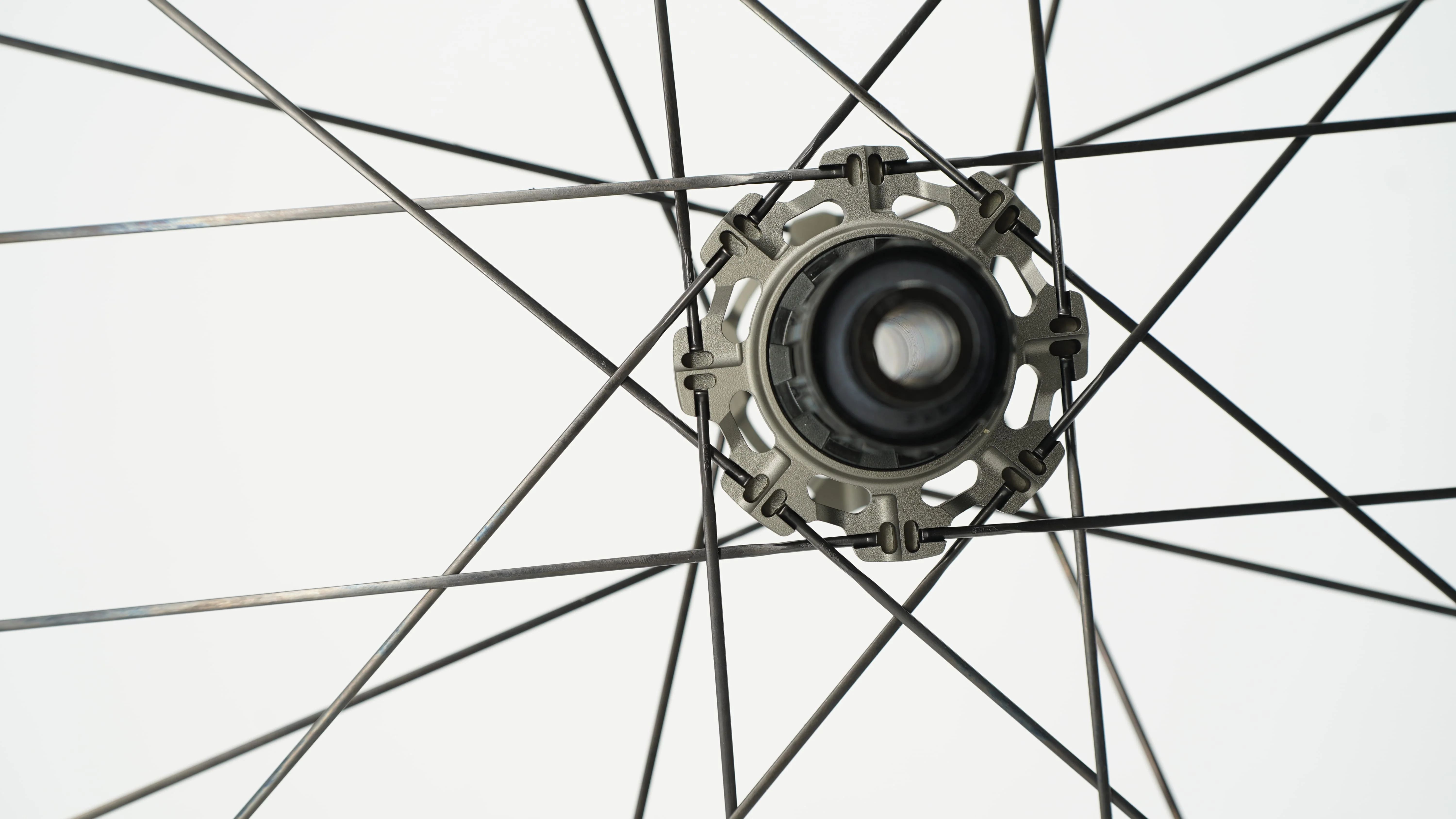 Paire de Roues SCOM AERO 40 Tubeless Ready (Center Lock) - Image 15