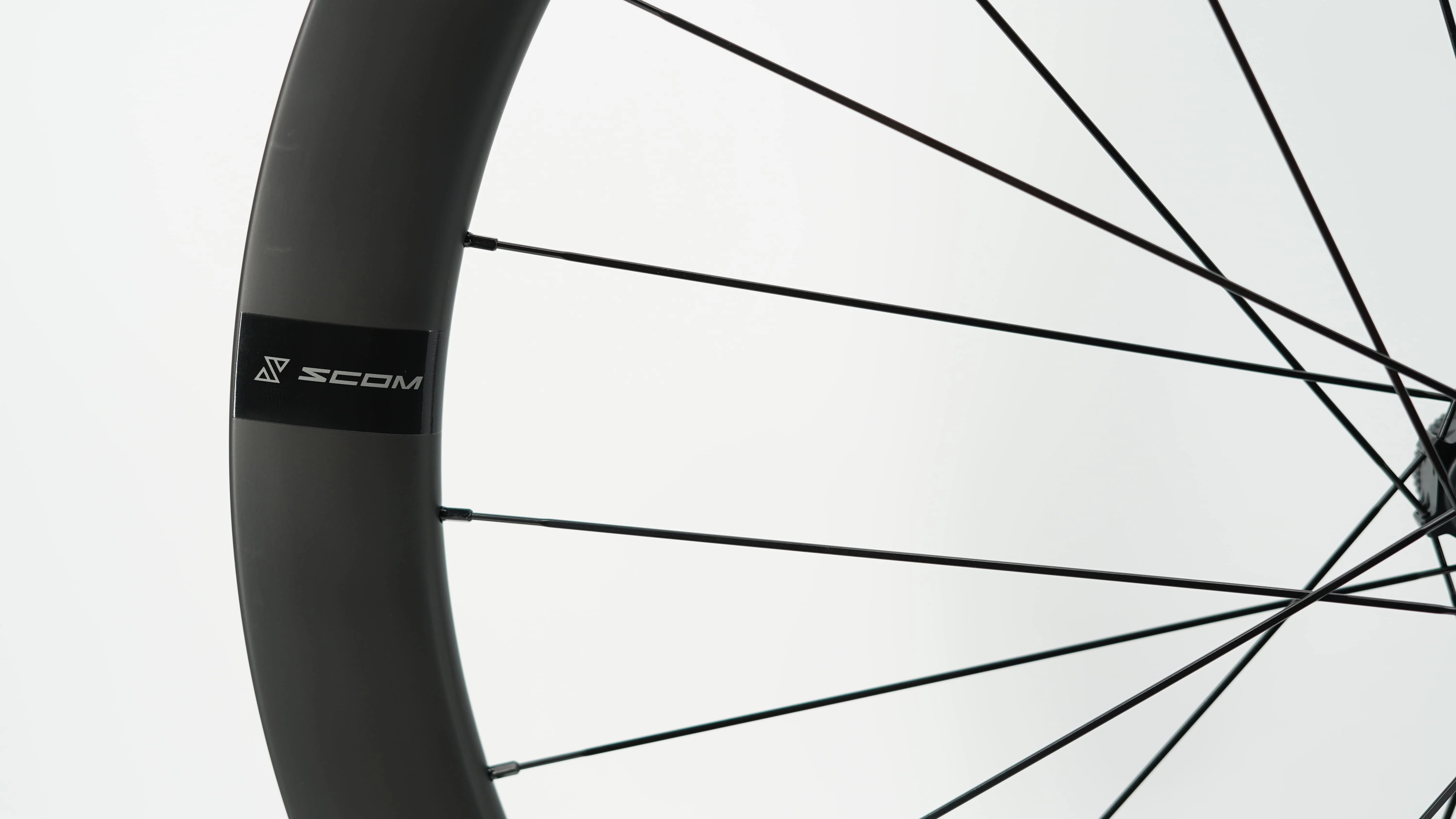 Paire de Roues SCOM CORSA 60 Tubeless Ready (Center Lock) - Image 10
