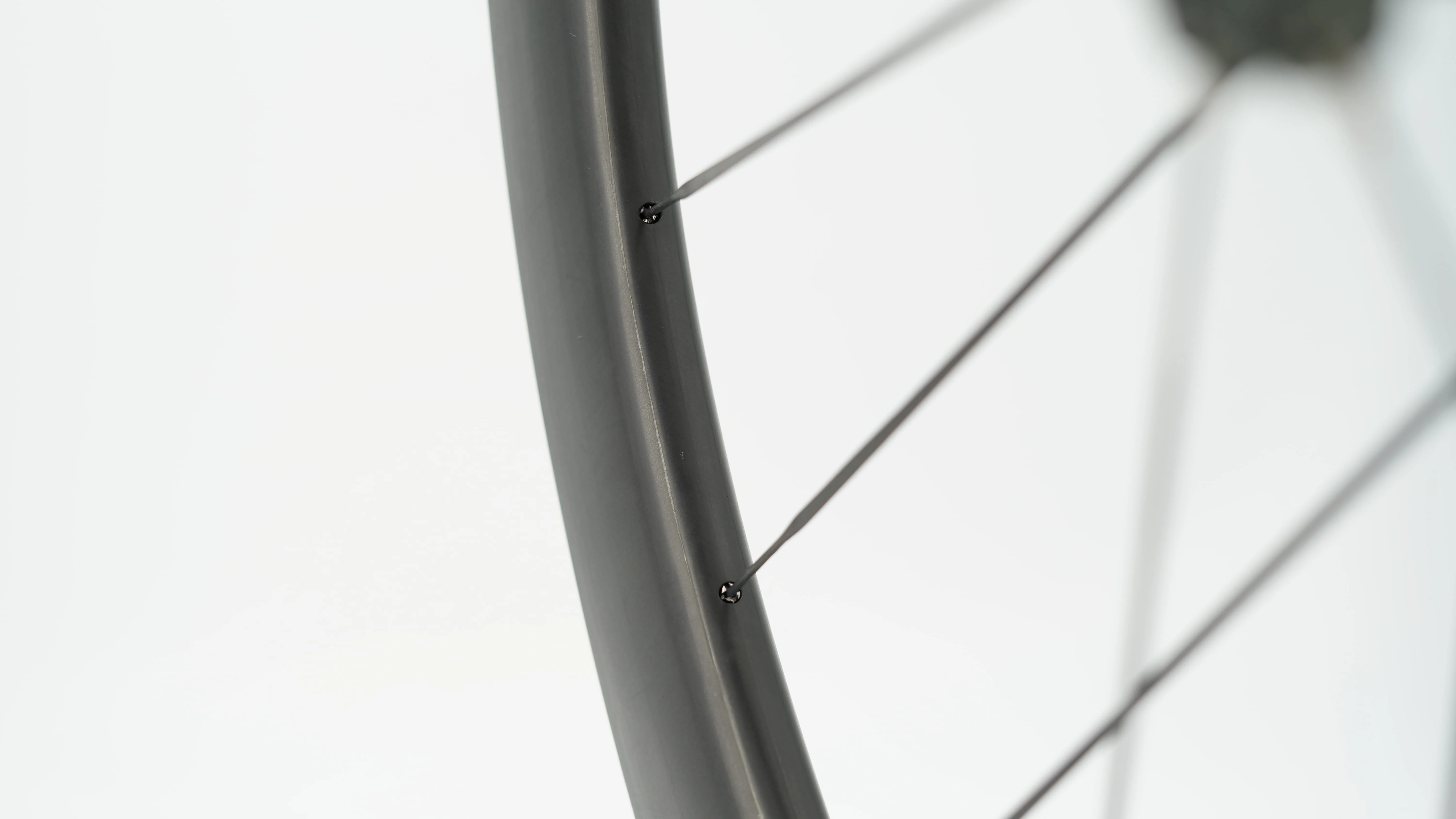 Paire de Roues SCOM ULTRA+ 50 Tubeless Ready (Center Lock) - Image 10
