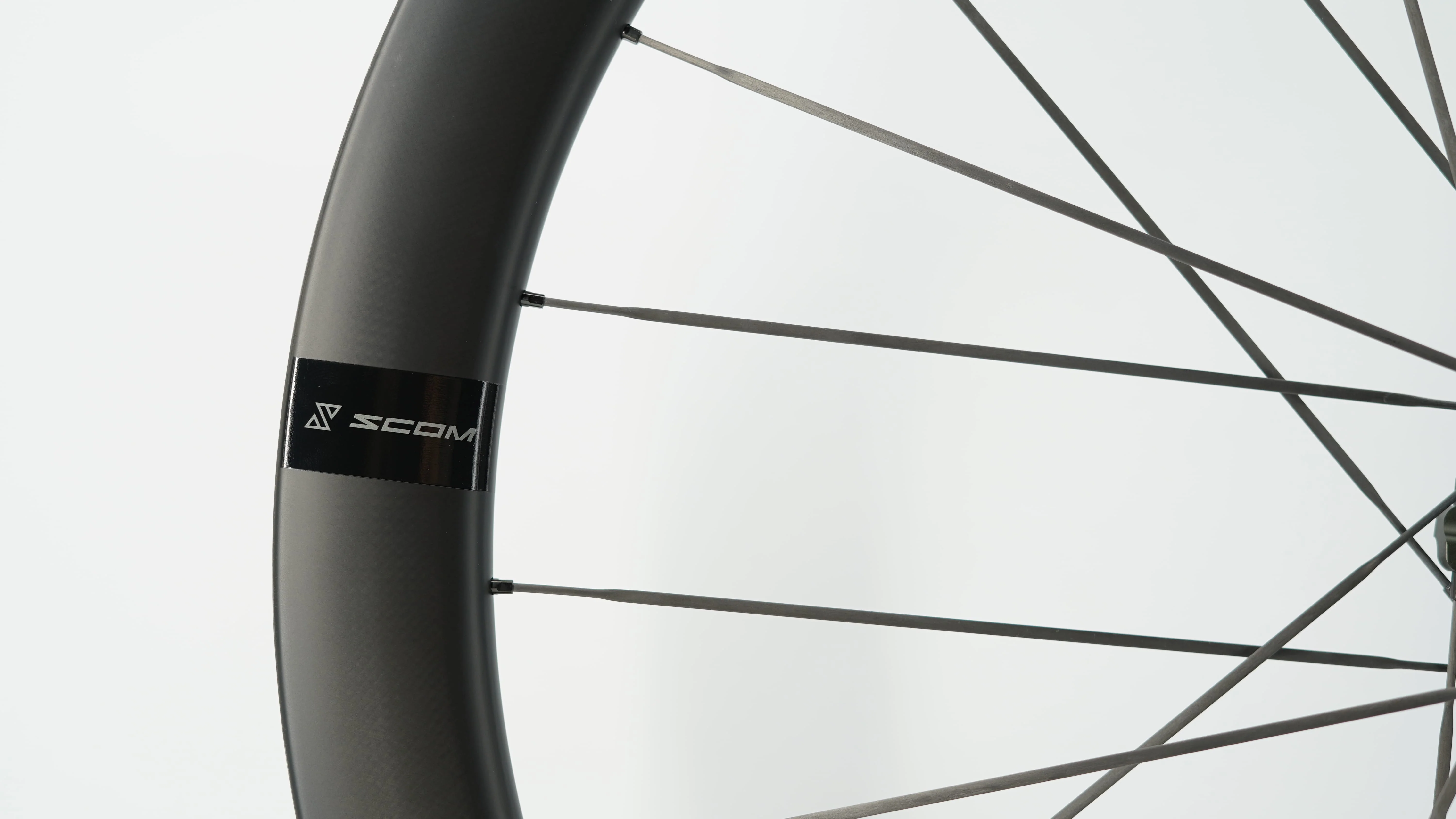 Paires de Roues SCOM ULTRA 50 Tubeless Ready (Center Lock) - Image 15