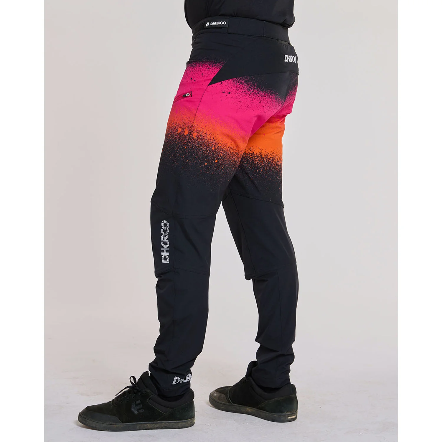 Pantalon DHARCO GRAVITY BLACK SNAKE Noir/Orange - Image 3