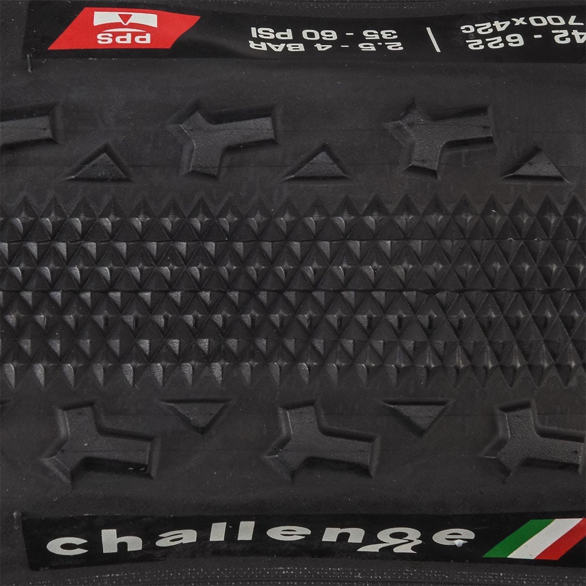 Pneu CHALLENGE GRAVEL GRINDER 700x42c TubeType Noir - Image 3