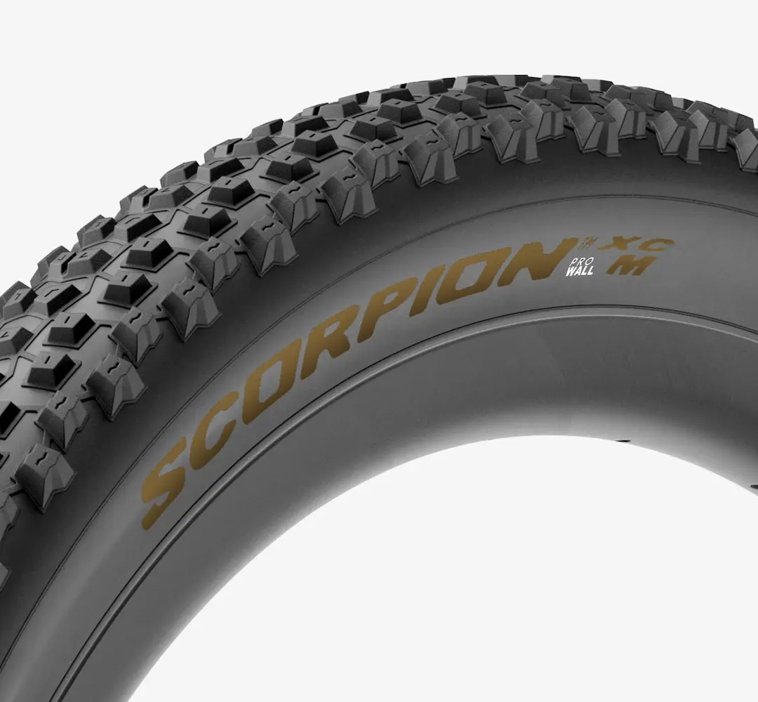 Pneu PIRELLI SCORPION XC M 29x2.4 ProWall Tubeless Ready Souple Noir/Or 4354400 - Image 2