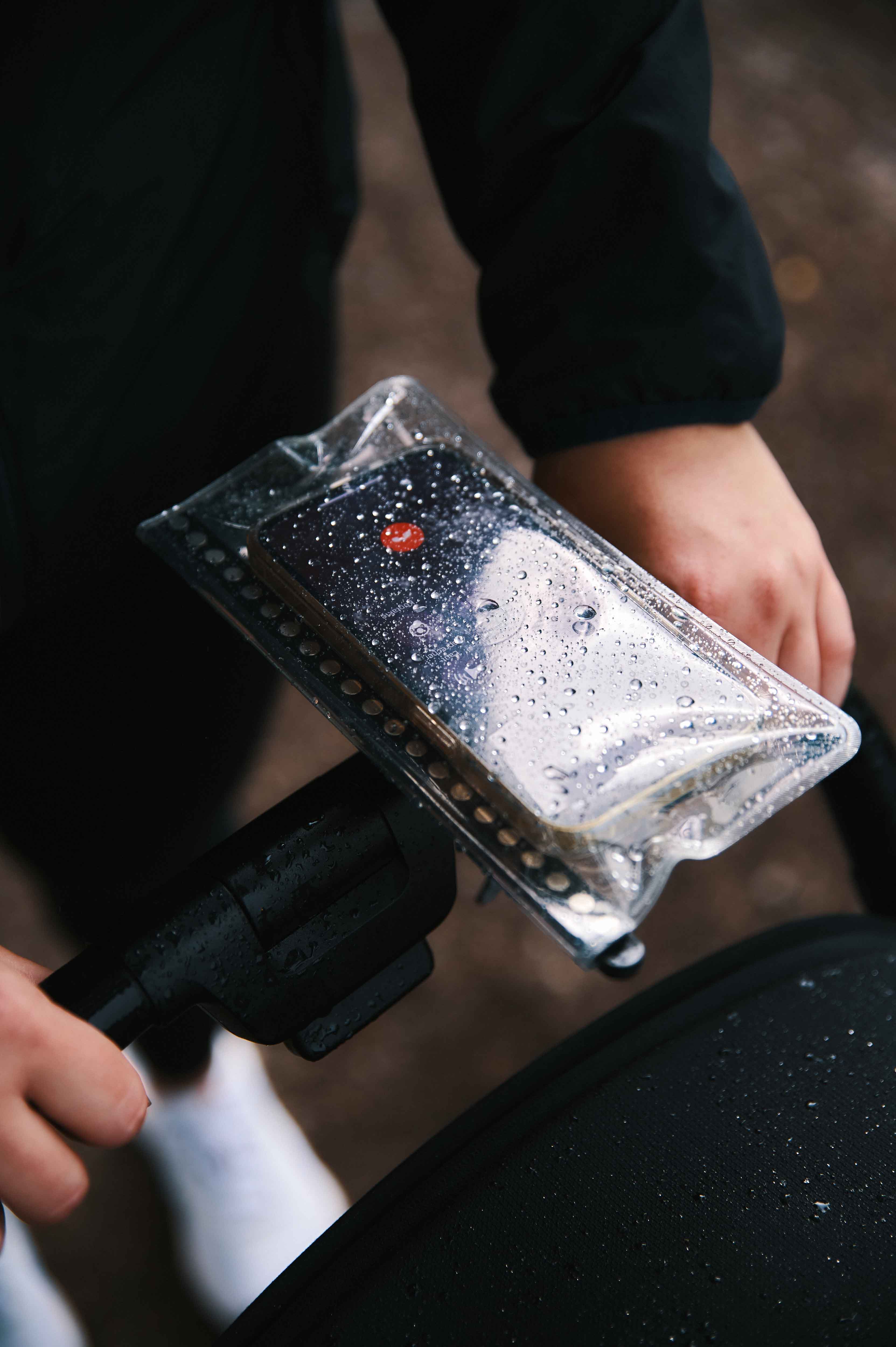 Pochette Smartphone Universel FIDLOCK VACUUM UNI PHONE CASE L - Image 7
