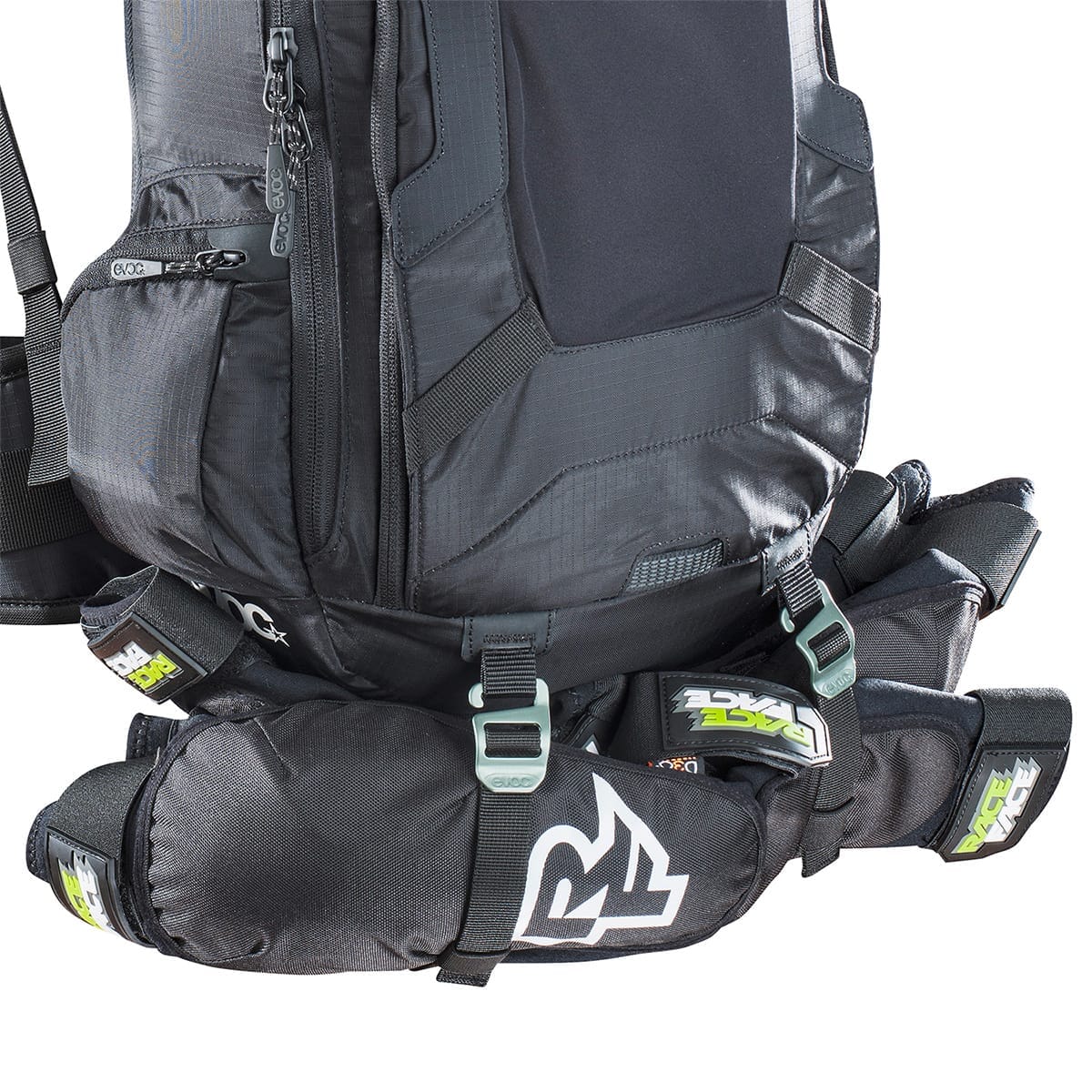 Sac à Dos avec Dorsale Intégrée EVOC PROTECTOR FR ENDURO BLACKLINE 16 L Noir - Image 6