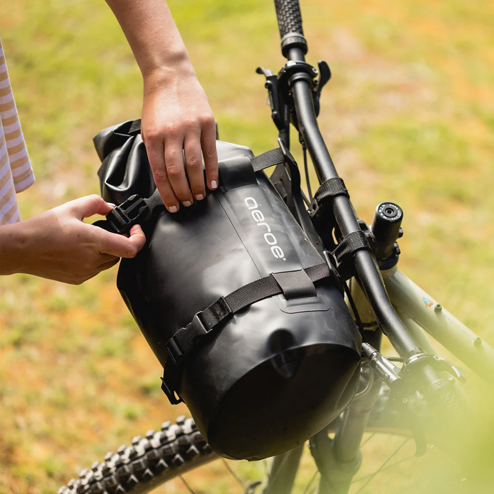 Sac Étanche Robuste AEROE 12 L Noir - Image 3