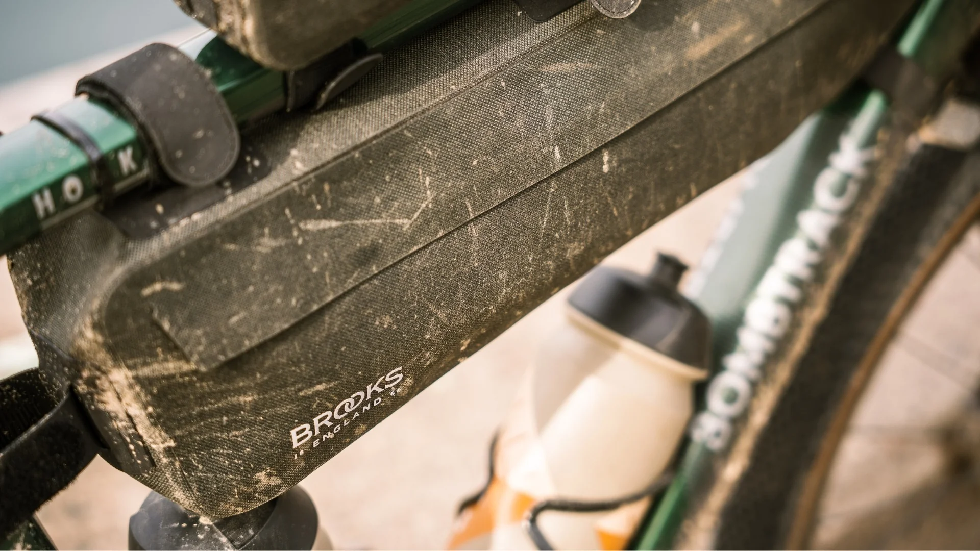 Sacoche de Cadre BROOKS SCAPE 3L Vert - Image 6