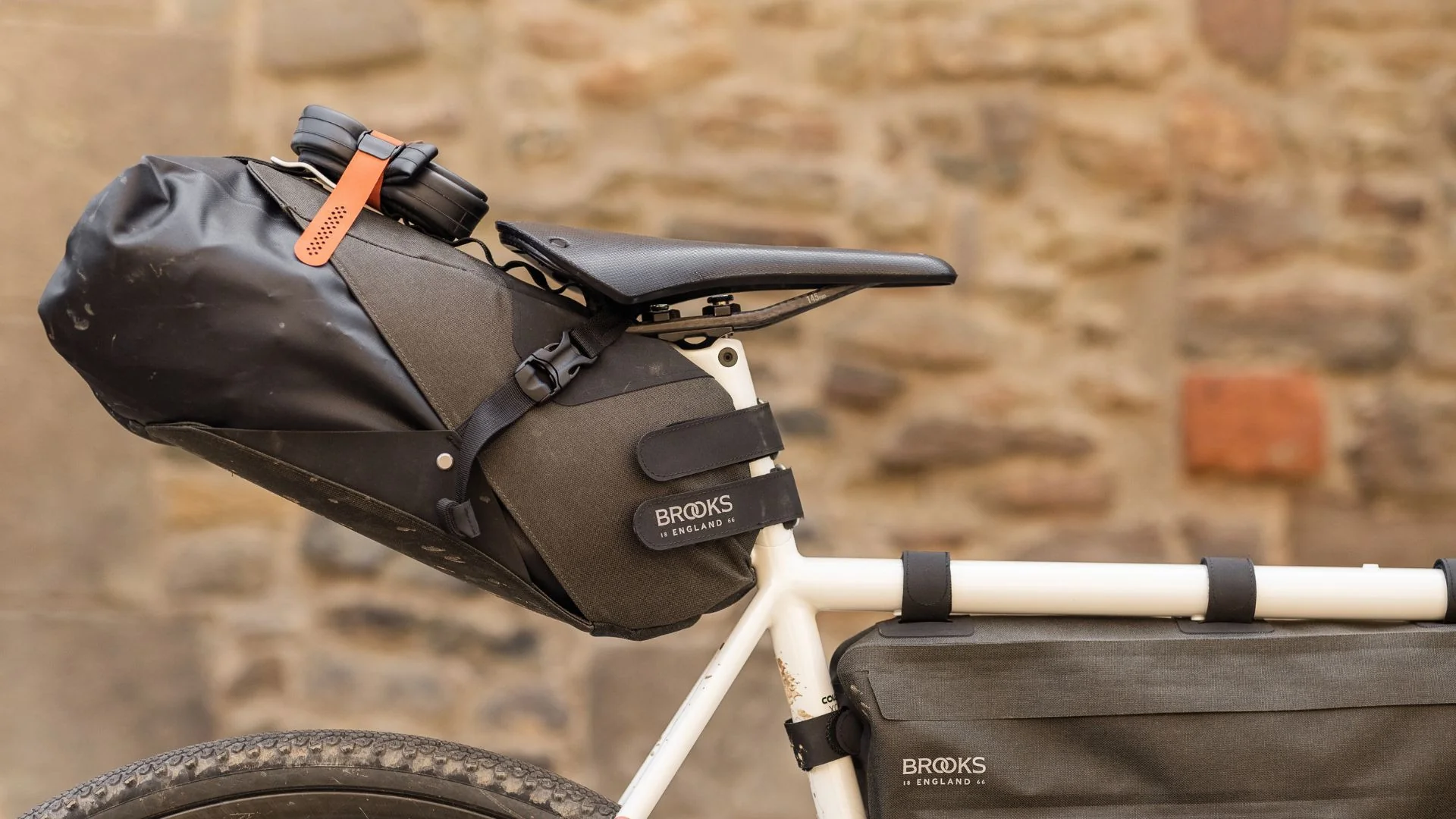 Sacoche de Selle BROOKS SCAPE Vert - Image 8