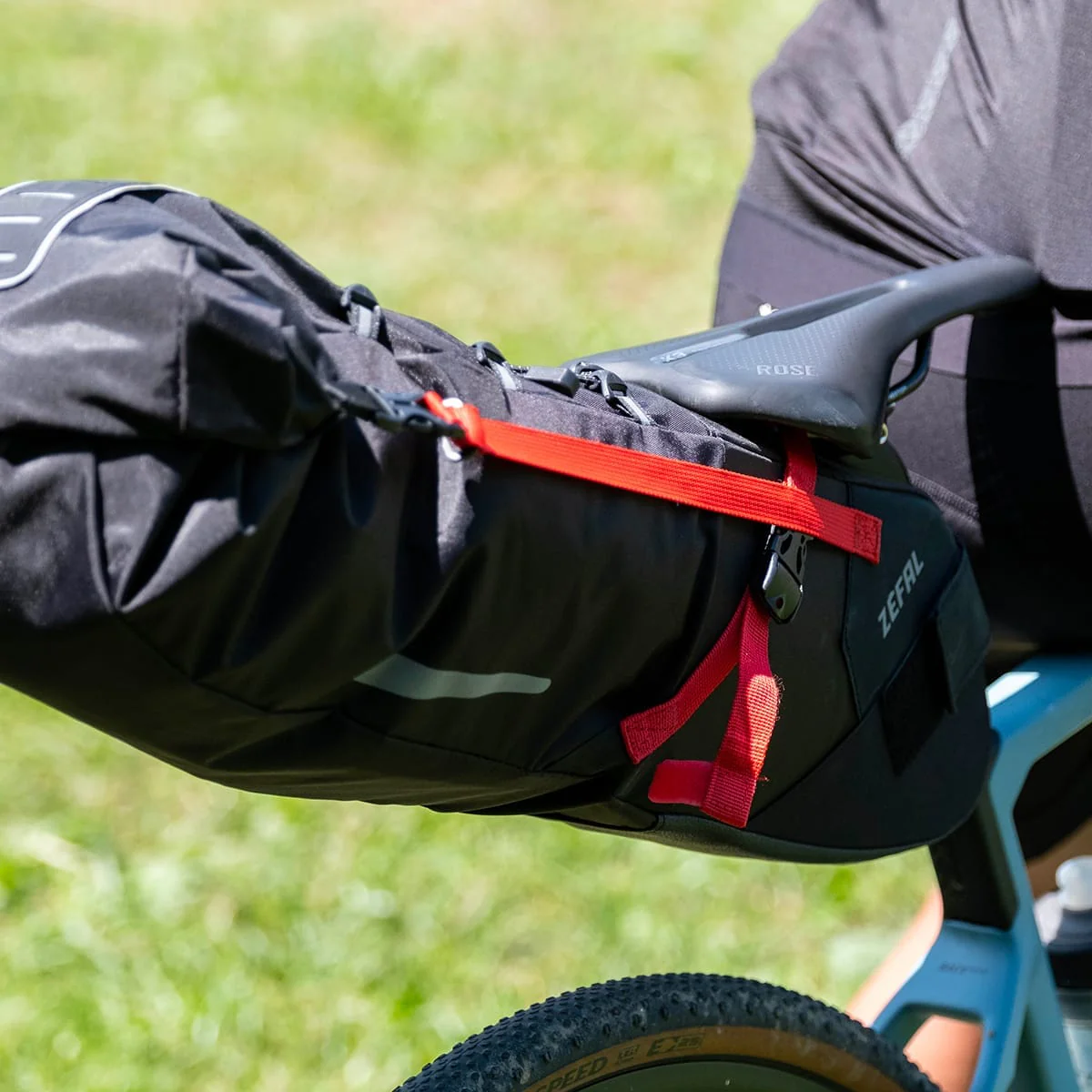 Sacoche de Selle ZEFAL Z ADVENTURE R17 8 L - 17 L Noir - Image 9