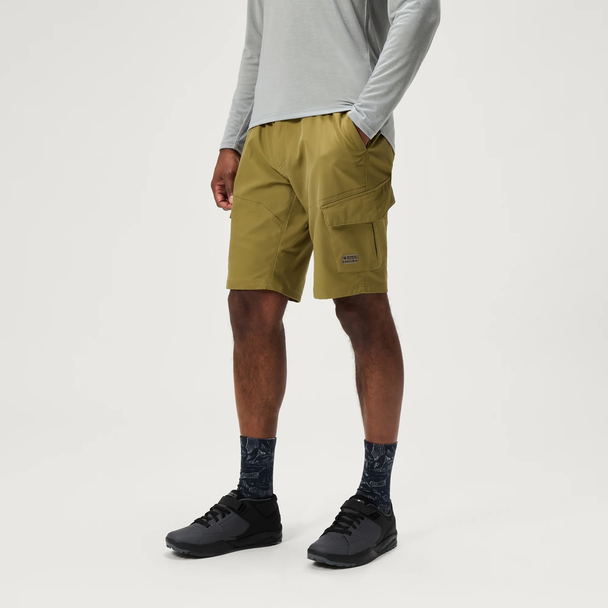 Short ENDURA LOOP CARGO Vert Olive - Image 4