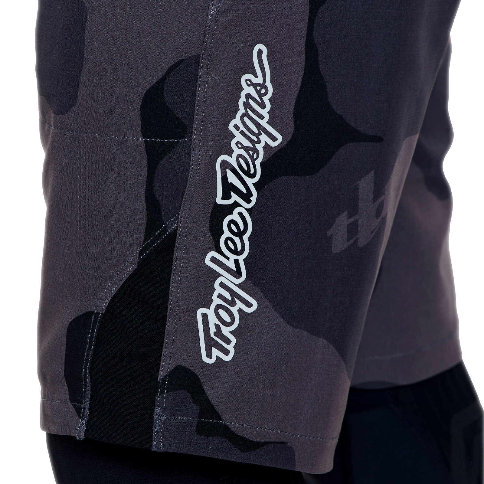 Short TROY LEE DESIGNS SKYLINE PRO  FLOW CAMO Carbon avec Liner BN3TH - Image 6