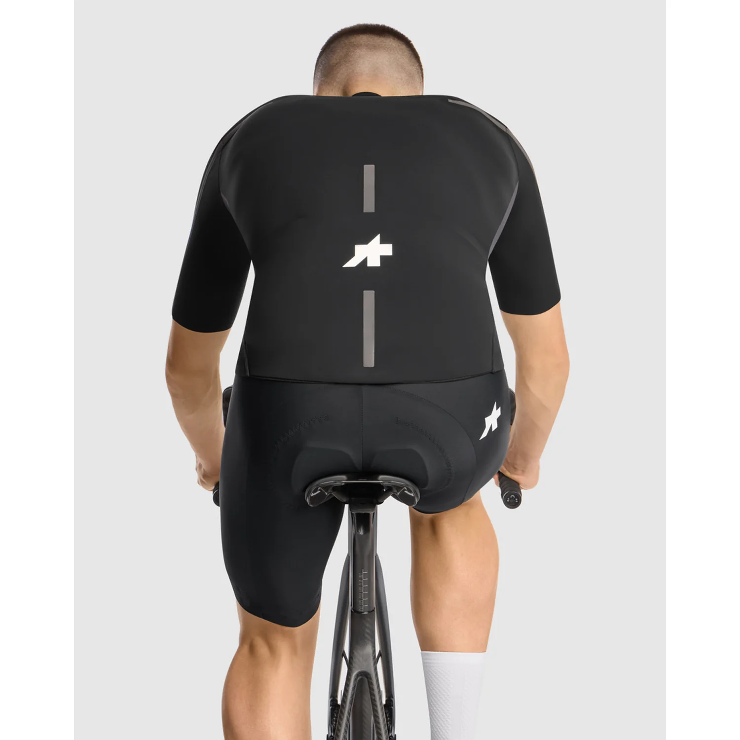 Maillot ASSOS EQUIPE R THERMO RAIN S11 Manches courtes Noir - Image 6