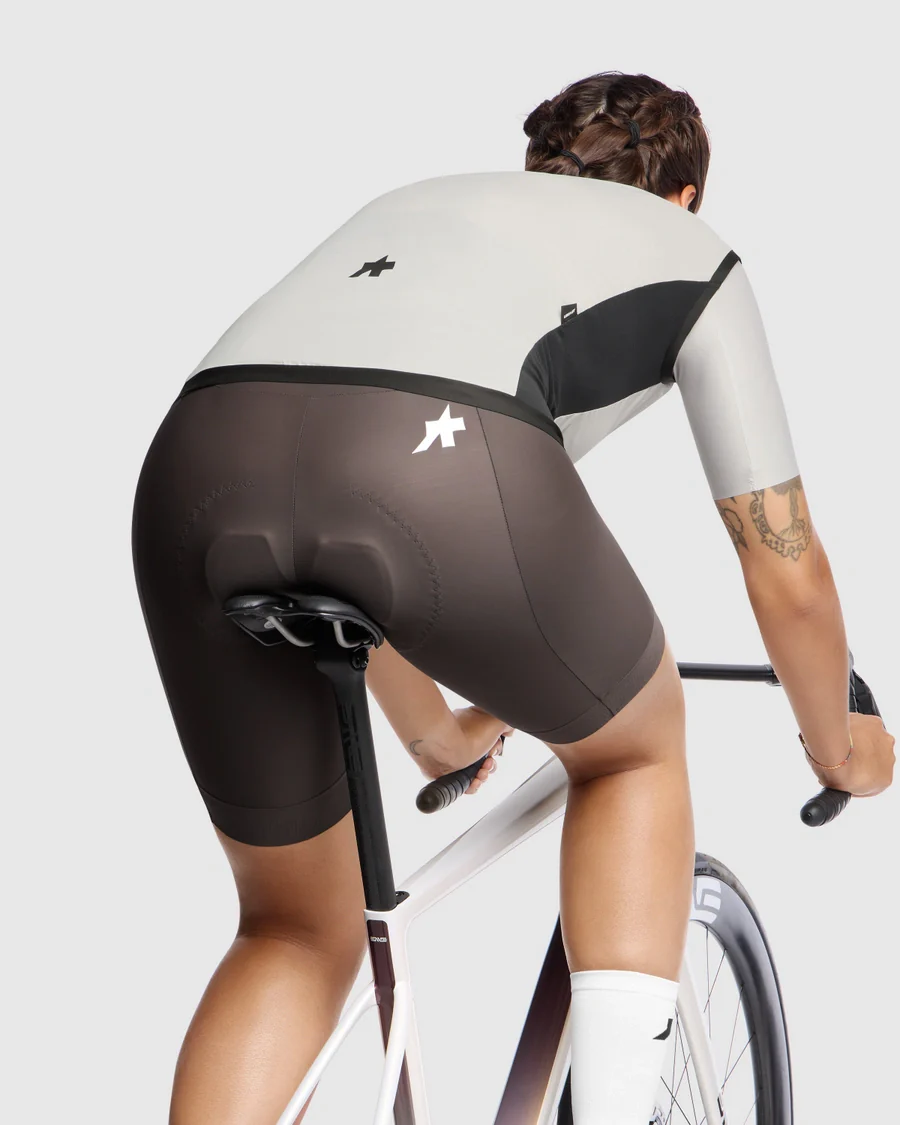 Veste Sans Manches ASSOS UMA GT WIND S11 Femme Almond Milk - Image 7